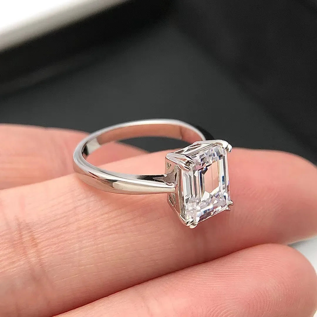 Luxury Shaped Emerald Cut Moissanite Diamond Ring